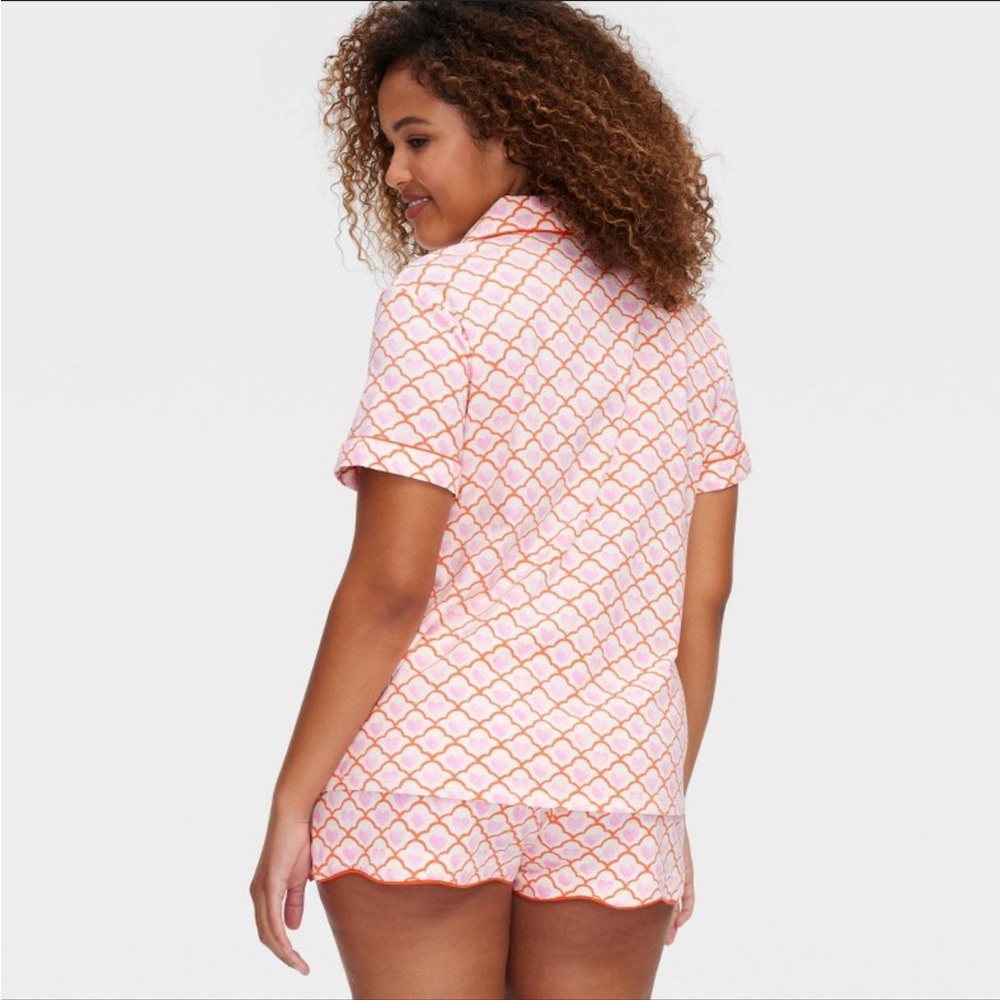 Women’s Geo Hearts Short Sleeves and Short Pajamas Pink Roller Rabbit x Target - Picture 2 of 5